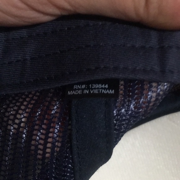 NWOT Alaskan Brewing Trucker Hat - Picture 4 of 4